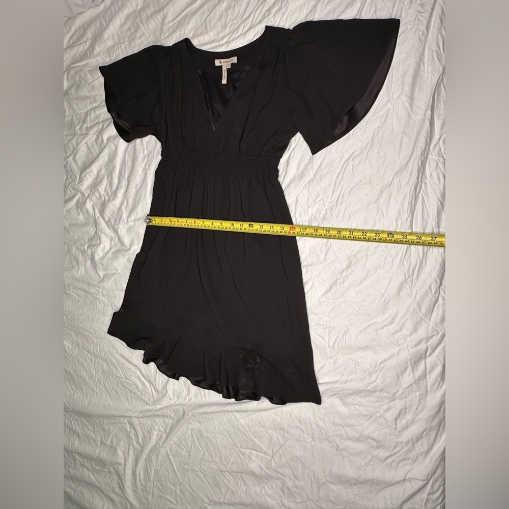 BCBGeneration Black Flutter Sleeve V-Neck Mini Dress Size M - Picture 8 of 11